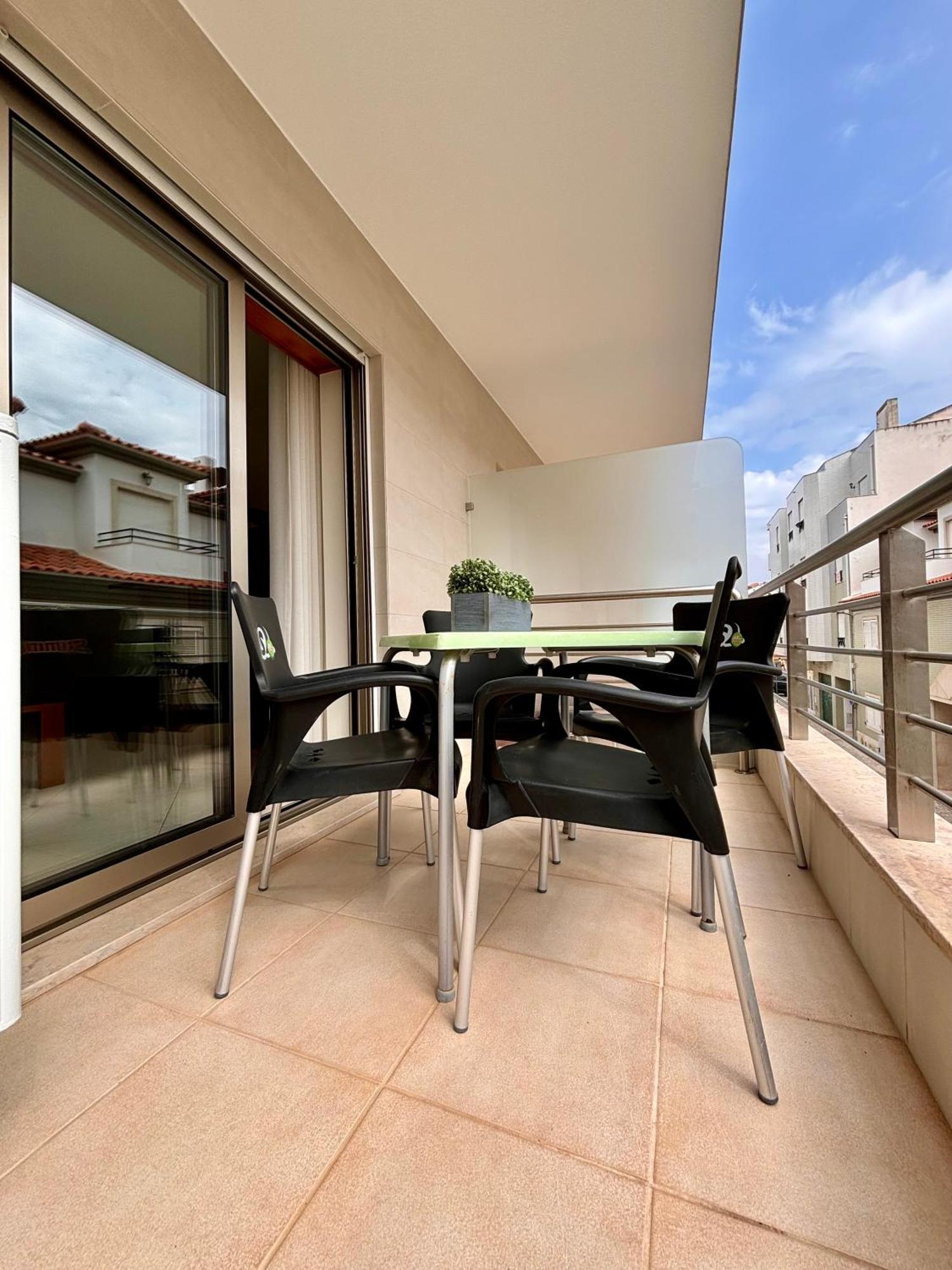 Apart. T2- Perola Do Marques - Sao Martinho Do Porto Exterior photo